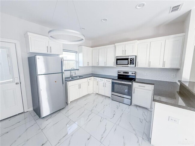 Photo - 13 Puffin Ave Unit 2