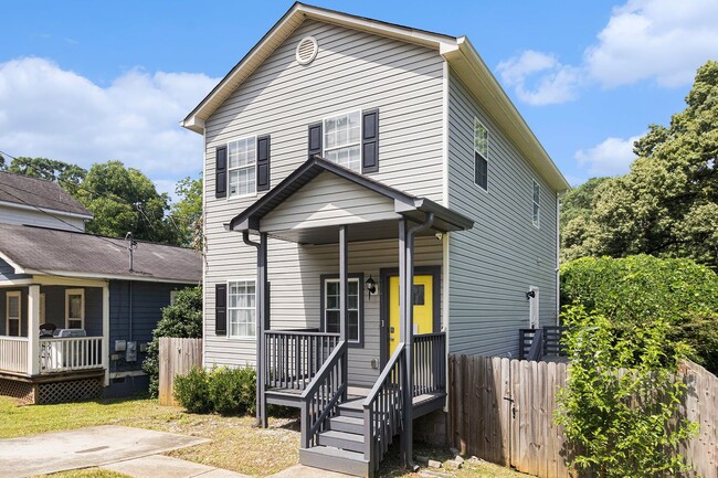 Building Photo - 1141 Moton Ave SW Rental