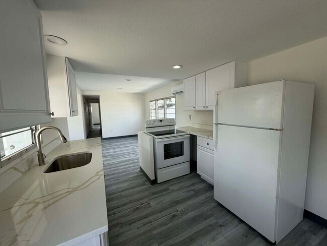 Photo - North Fort Myers Unit