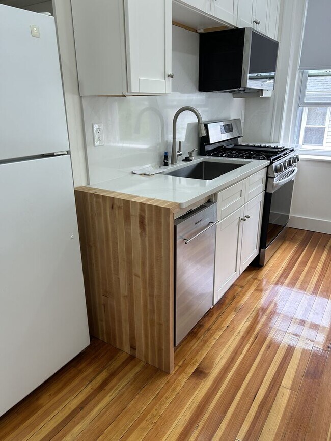 Photo - 238 S Huntington Ave