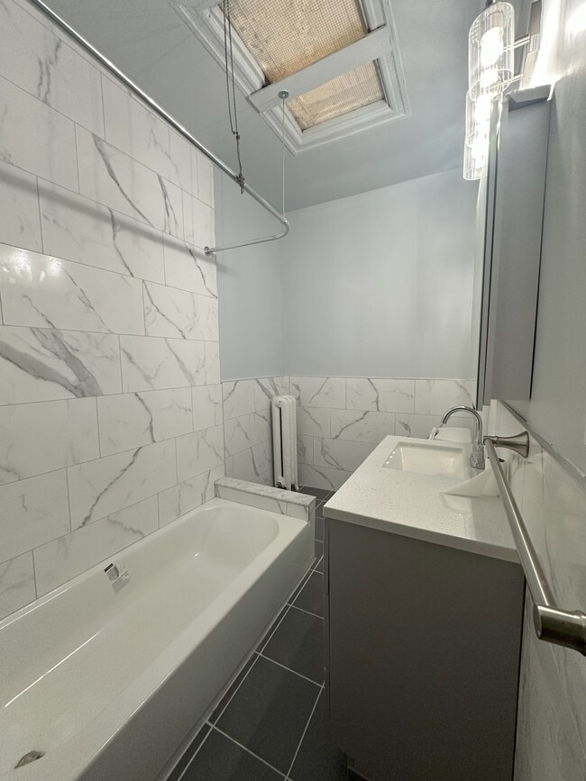 Photo - 39 Farragut St