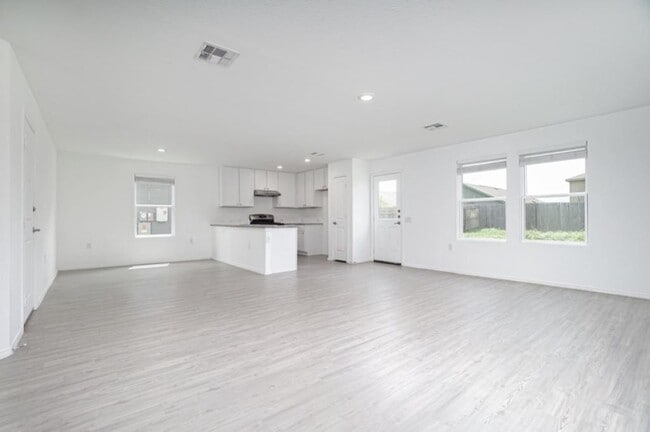 Photo - 4510 Glades Wy