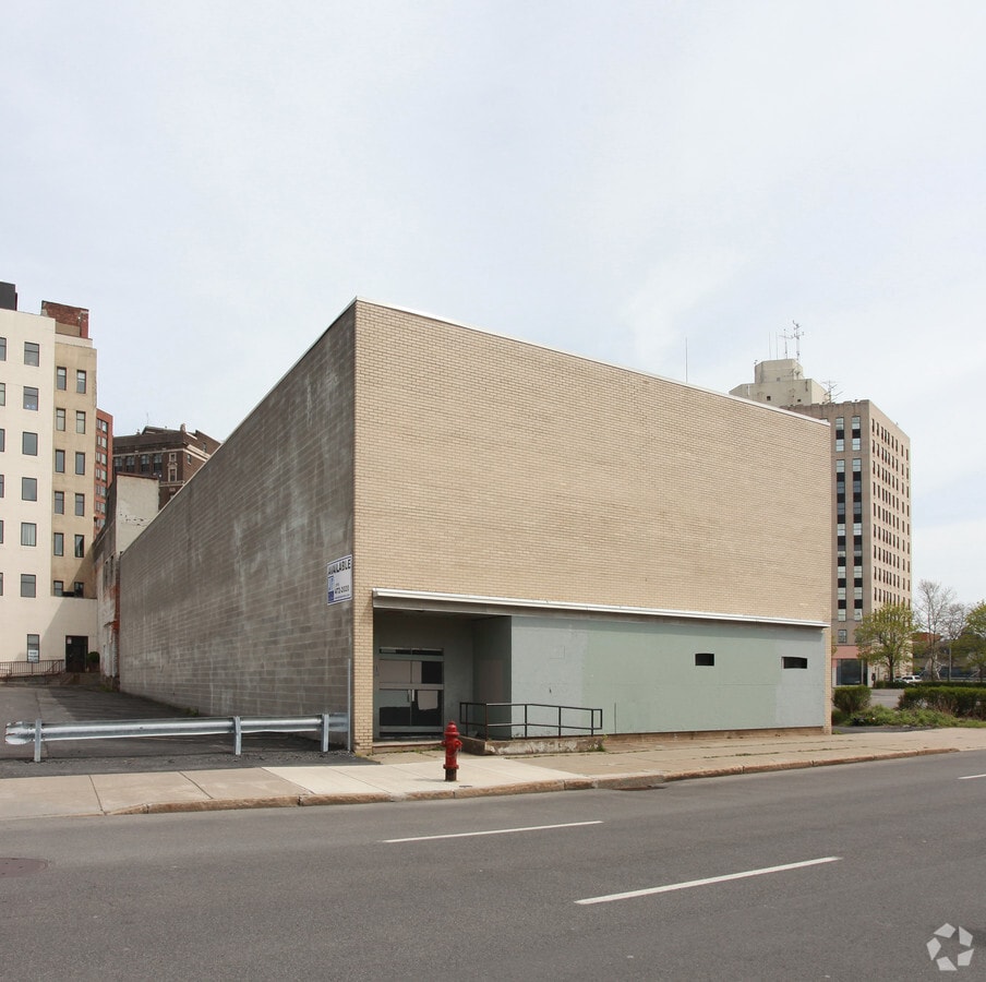 Photo - Whitlock Building