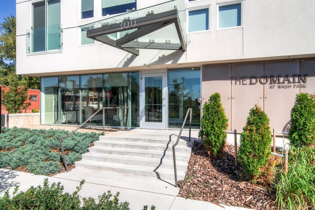 Domain at Wash Park Apartments For Rent in Denver, CO