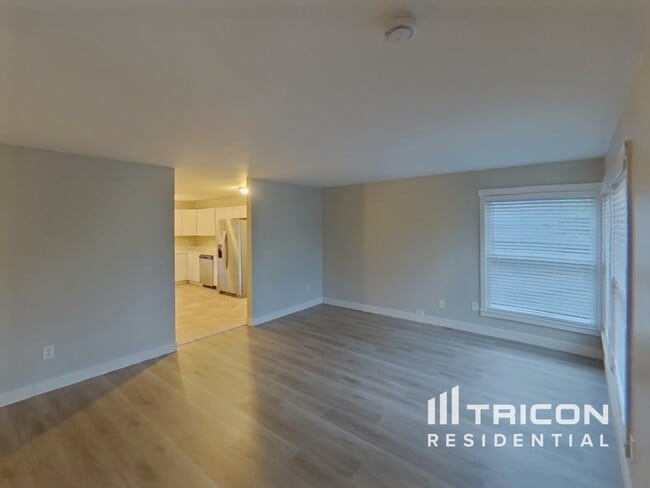 Photo - 4121 21st Ave SW