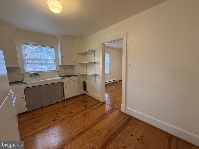 Photo - 515 Pitt St Unit 3