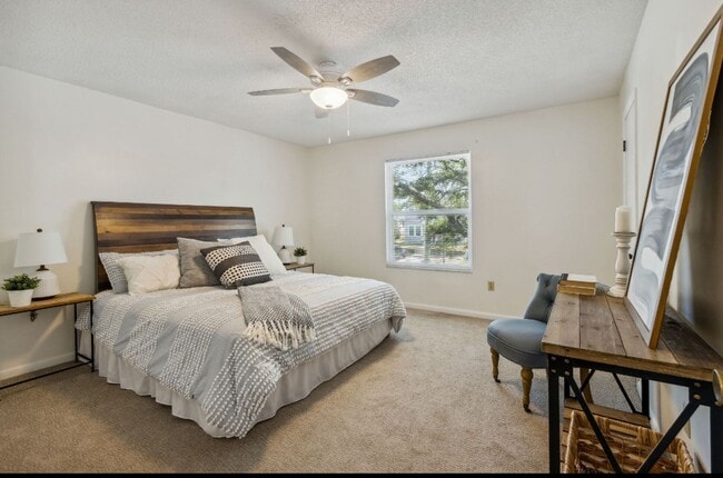 Photo - Walk To The Beach!