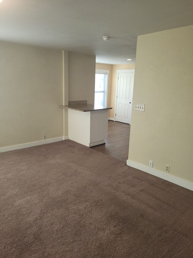 Photo - LaGassey - 802 A/B/C Unit A