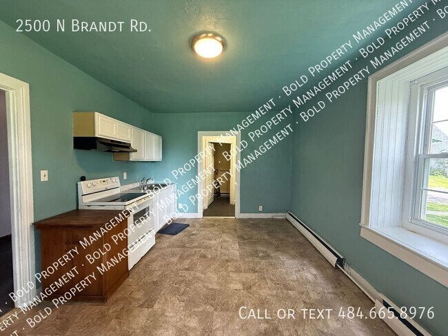 Photo - 2500 Brandt Rd N