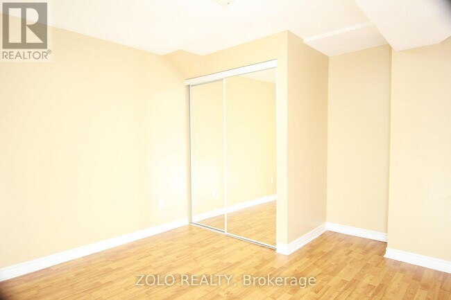 Photo - 75 West Park Ave