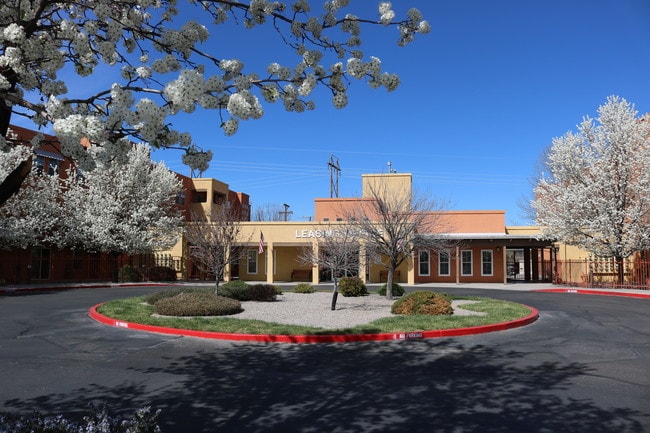 El Paseo Senior Apartments - El Paseo Senior Apartments