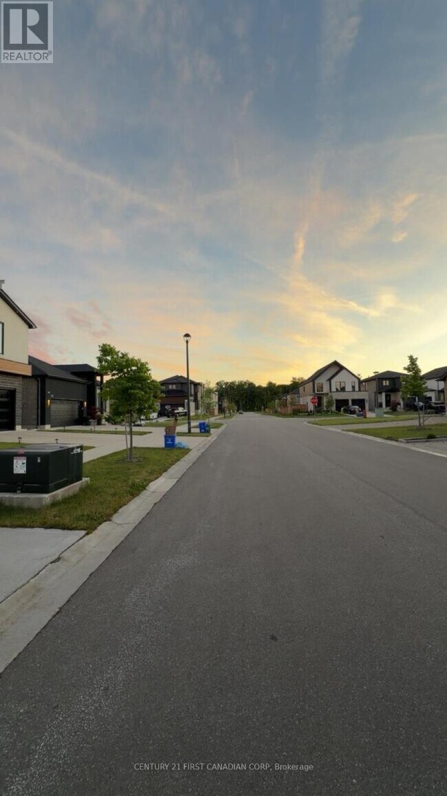 Photo - 2573 Bridgehaven Dr