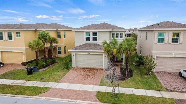 Photo - 1766 NW Cataluna Cir