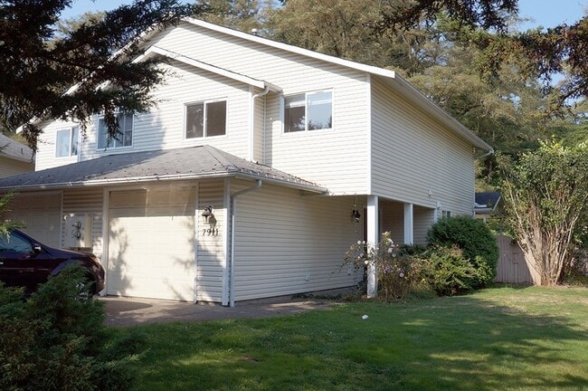 Building Photo - 7911 210th Pl NE Rental