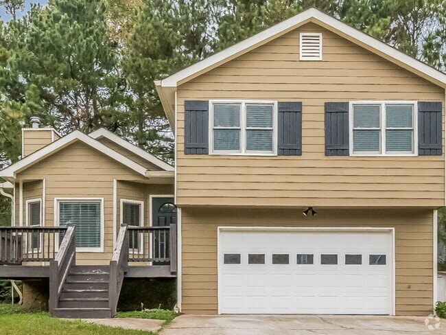 Building Photo - 174 Iveydale Rd SE Rental