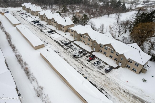 Photo - 147 Wallins Corners Rd