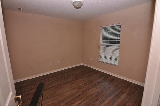 Photo - 5846 8th St Unit 5846