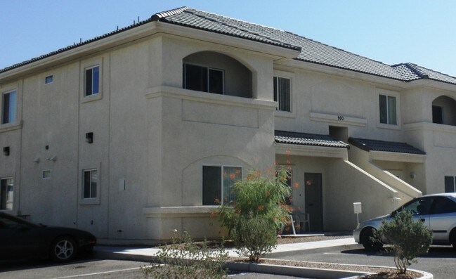 Stone Ridge Apartments - 1765 Central Ave Apartments