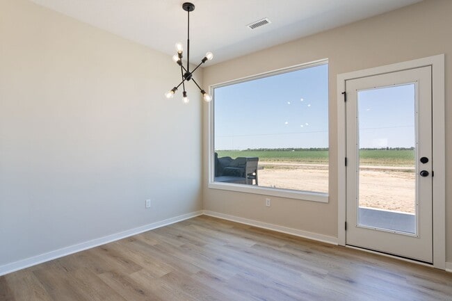 Photo - Cypress Glenn Tracy