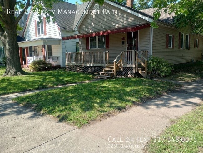 Building Photo - 2250 Garfield Ave