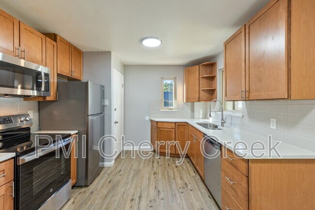 Photo - 2695 S Logan St Unit #2