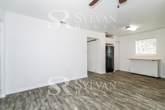 Photo - Welcome to this charming abode.