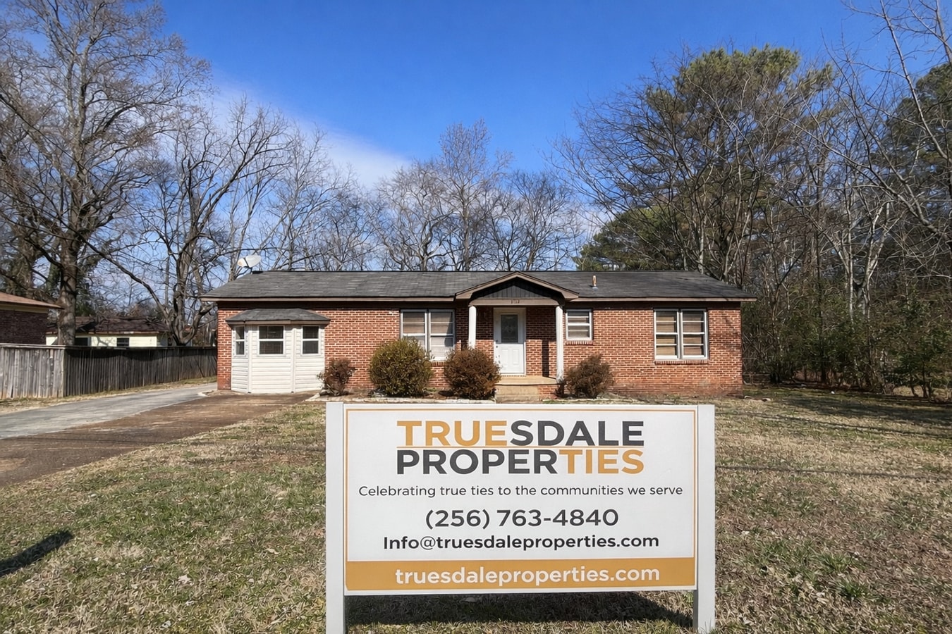 3BR home with extra space (den & detached shop/garage) - 3BR home with extra space (den & detached shop/garage)