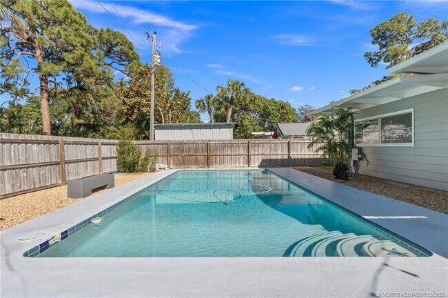 Photo - 530 S Manor Dr