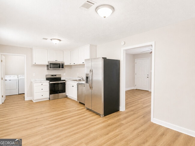Photo - 116 Bradley Cir
