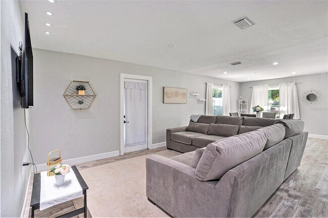 Photo - 3012 N Highland Ave