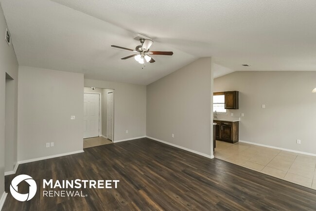 Photo - 1836 Shannon Lake Dr