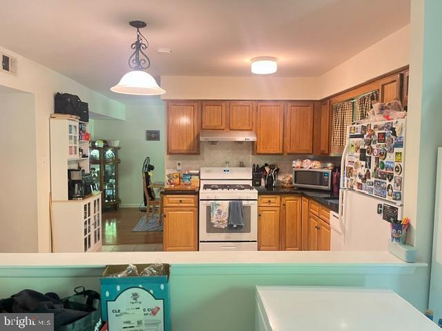Photo - 70 Peregrine Dr