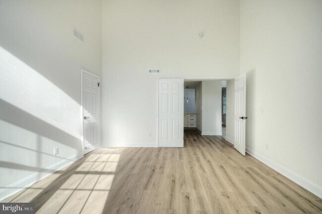 Photo - 1326 Chanticleer