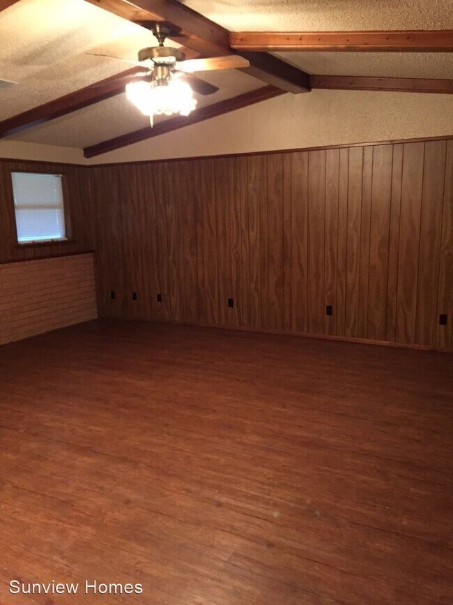 Photo - 3 br, 2 bath House - 211 S McKinley Ave