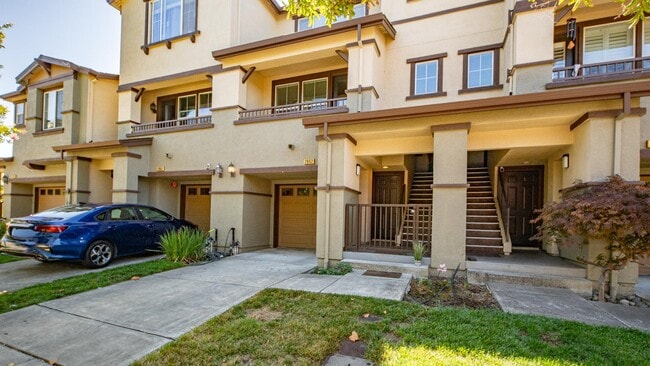 Photo - 2862 Pearblossom Dr