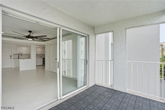 Photo - 2885 Palm Beach Blvd Unit 402