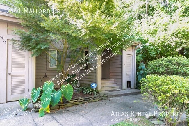 Building Photo - 2401 Mallard Dr