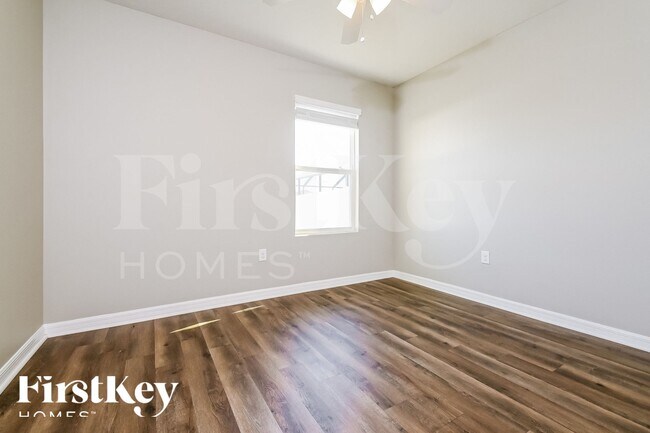 Photo - 152 Tierra Verde Way