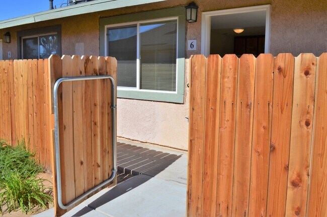 Photo - Desert Luna Apartments