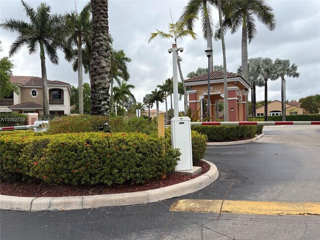 Photo - 2281 NE 42nd Ave