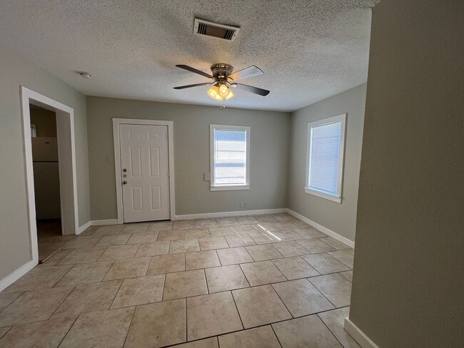 Photo - Three bedroom Upstairs Duplex