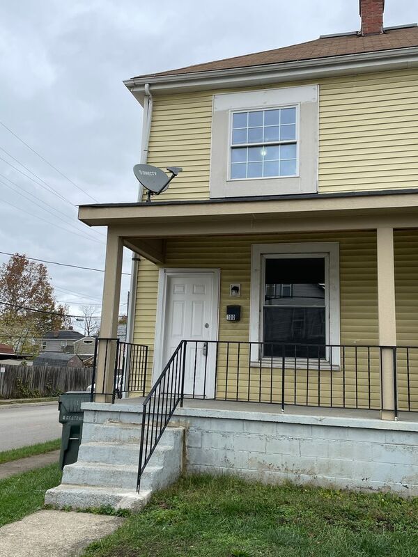 Photo - 100 N Central Ave