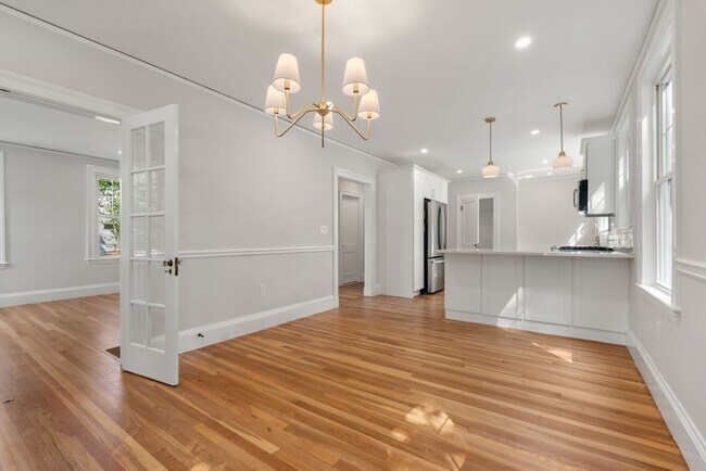 Photo - 1593 Centre St Unidad 1