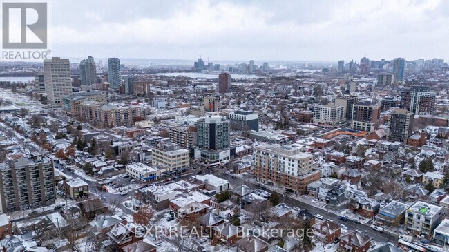 Photo - 1227 Wellington St. W Unité 603