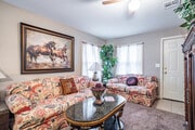 3BR, 1BA - 786SF