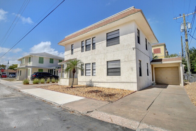 Photo - 312 3rd Ave S Townhome