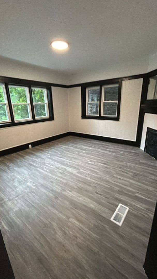Photo - 6109 S Normal Blvd Apartamento Unidad 6109 S Normal Blvd