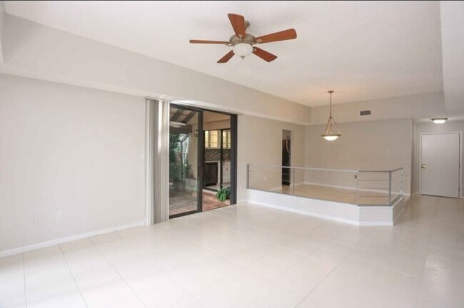 Photo - 5319 Myrtle Wood Unidad Myrtlewood, Spring Lake Rental