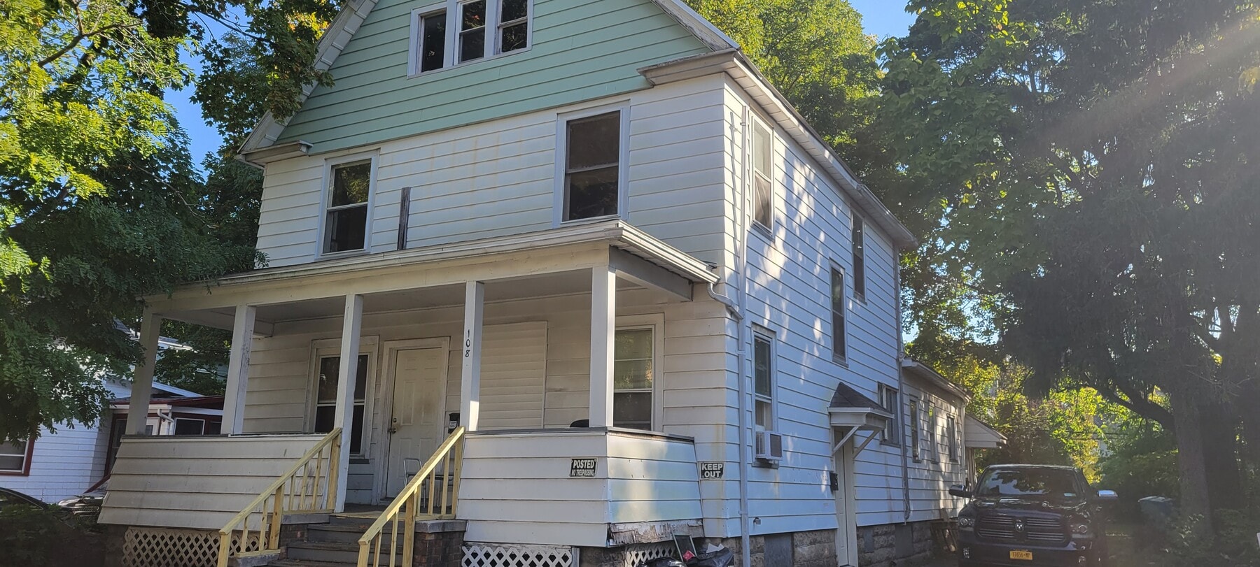 Photo - 108 Copeland St