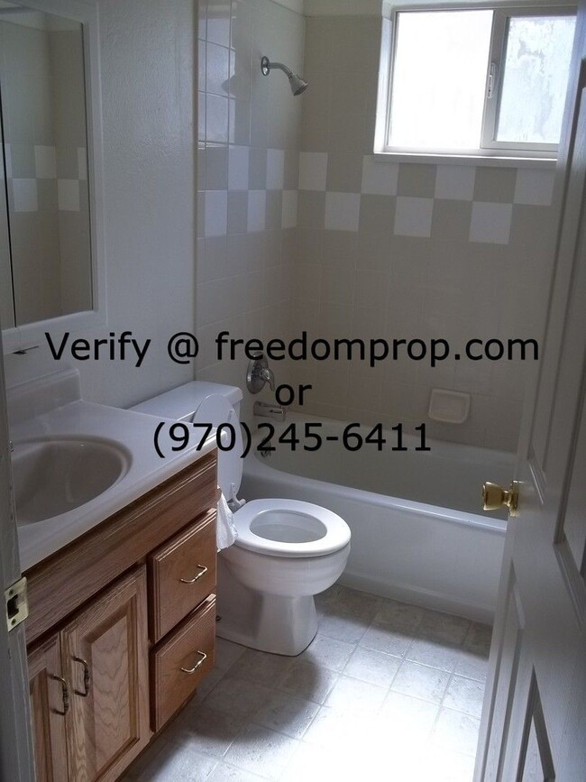 1625 White Ave Unit D